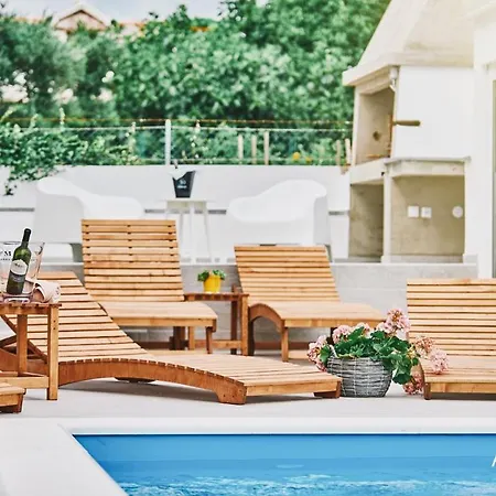 Salis Apartment